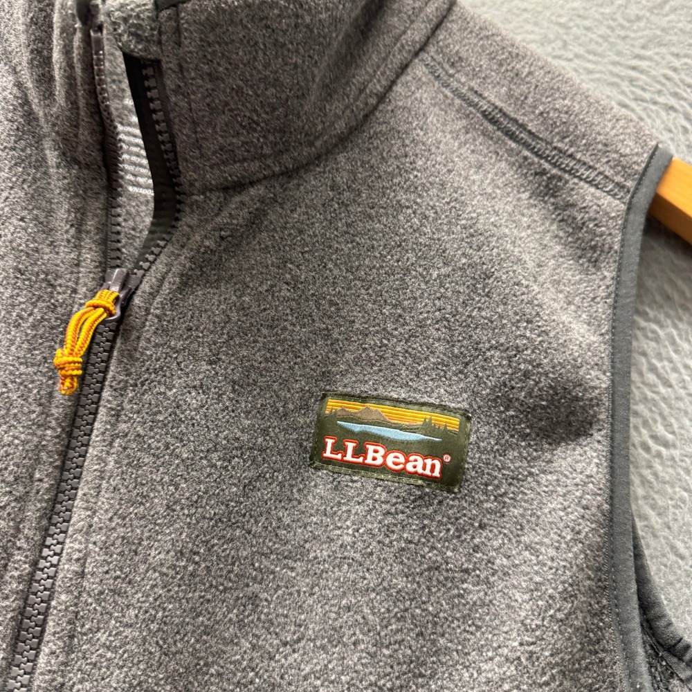 L.L. Bean Vest Womens L Mountain Classic Fleece Gray Outdoor Full Zip Jacket - Picture 4 of 7